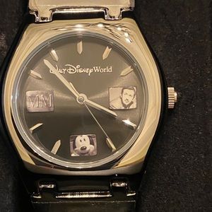 DISNEY THE MAN THE MOUSE THE MILLENNIAL WATCH